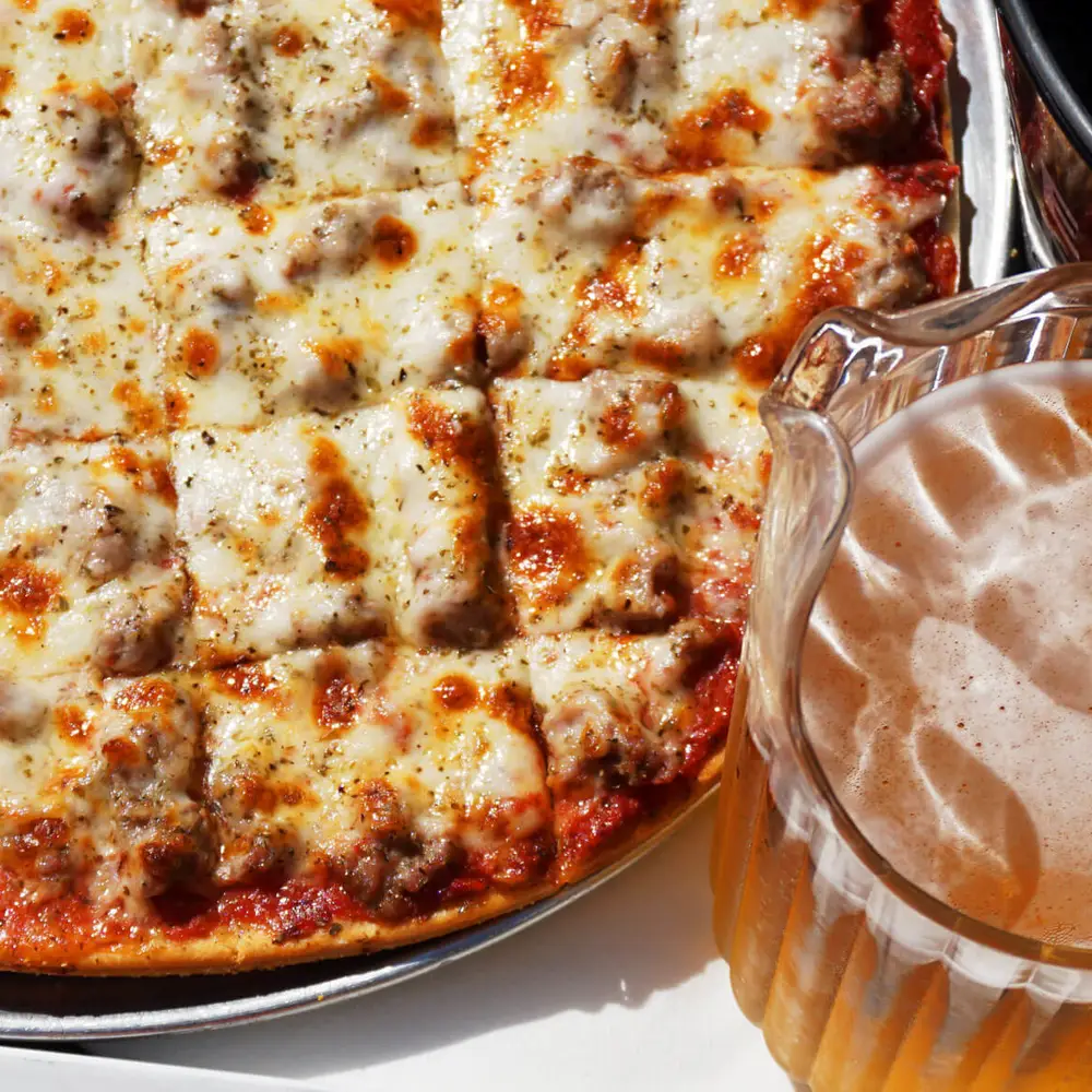 Danny's Pizza, Pasta and Burgers | Garfield Ridge, Chicago, IL