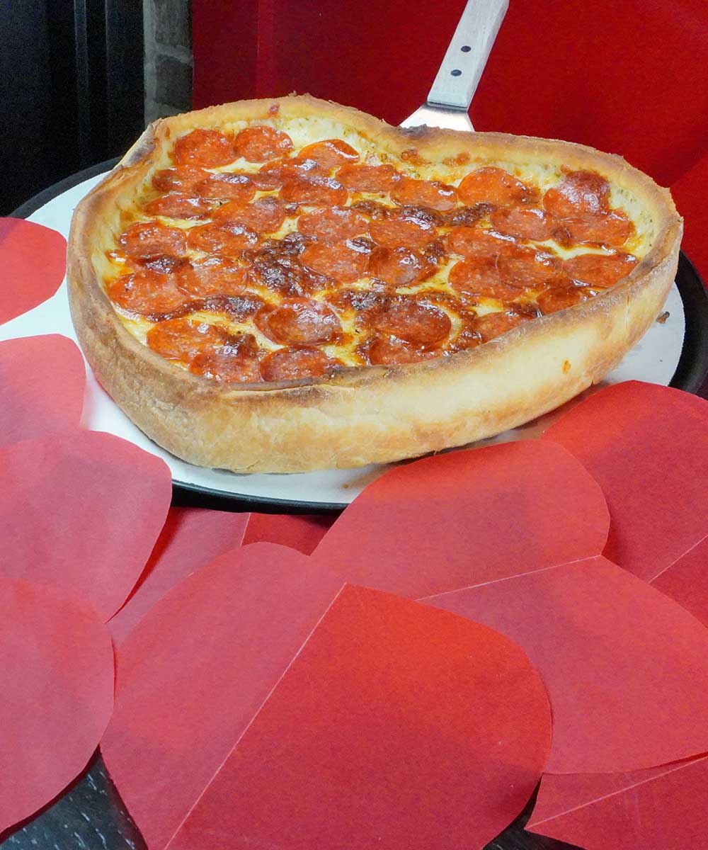 Danny's Heart Shaped Pizza - mobile version